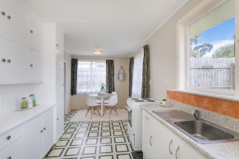 Photo of property in 59 Waihemo Street, Waitangirua, Porirua, 5024