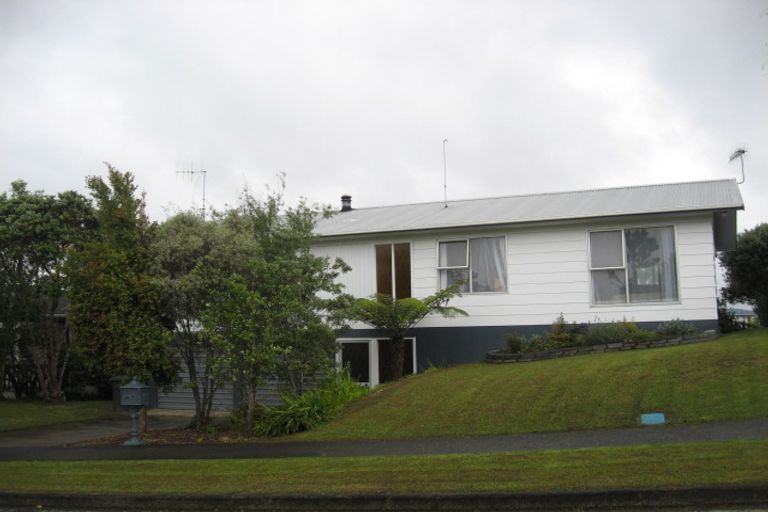Photo of property in 26 West View Crescent, Onerahi, Whangarei, 0110