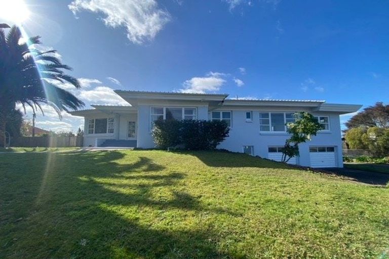 Photo of property in 5 Corbett Avenue, Hillcrest, Hamilton, 3216