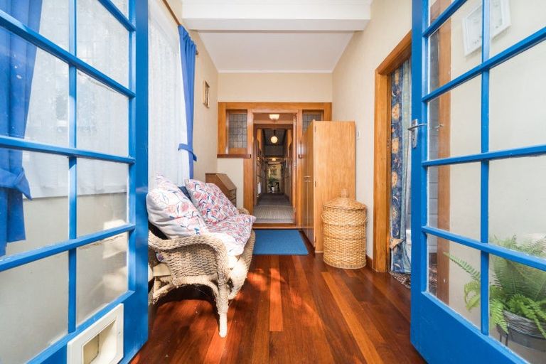 Photo of property in 136 Russell Street, Palmerston North, 4414