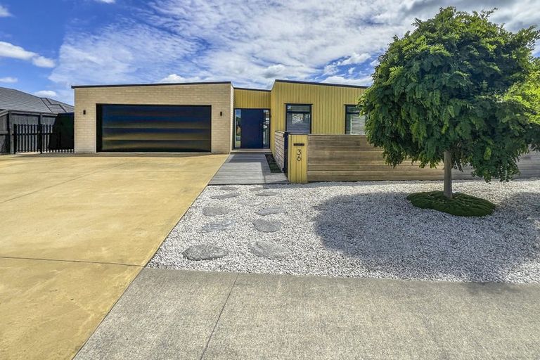 Photo of property in 36 Breton Drive, Waipu, 0510