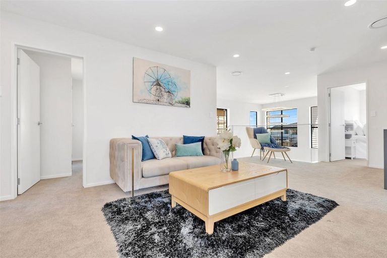 Photo of property in 41 Drumconnell Drive, Flat Bush, Auckland, 2019