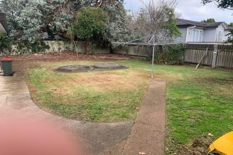 Photo of property in 44 Tiraumea Drive, Pakuranga, Auckland, 2010