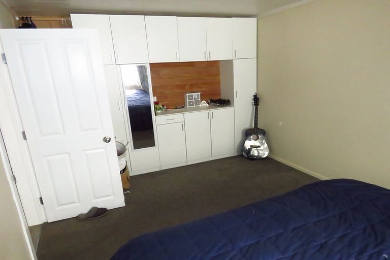 Photo of property in 5 Fonblanque Street, Westport, 7825