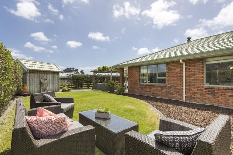 Photo of property in 19 Barnett Drive, Marton, 4710