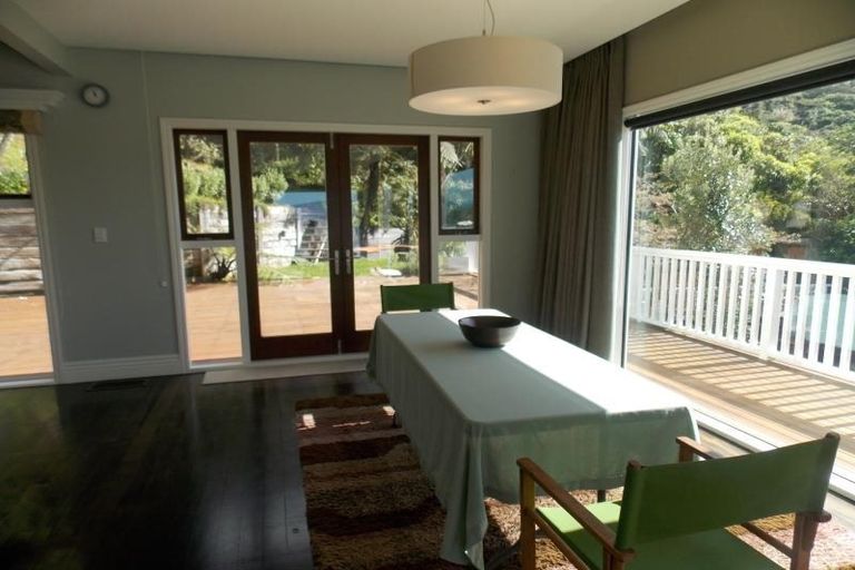 Photo of property in 50 Baroda Street, Khandallah, Wellington, 6035