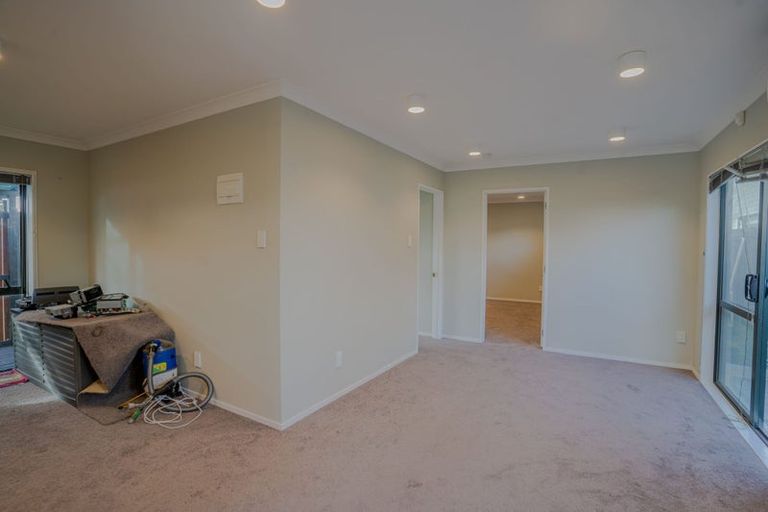 Photo of property in 13 Crossandra Drive, Mangere, Auckland, 2022