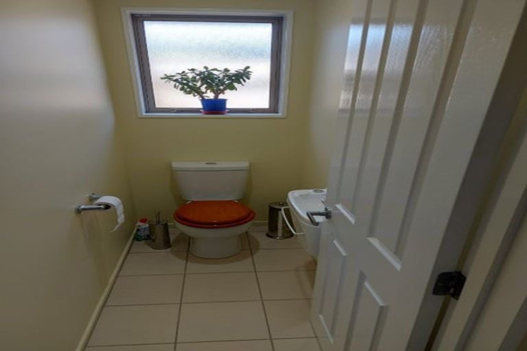 Photo of property in 19 Dunsford Close, Halswell, Christchurch, 8025