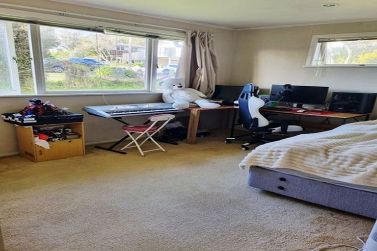 Photo of property in 23 Arrow Road, Forrest Hill, Auckland, 0620