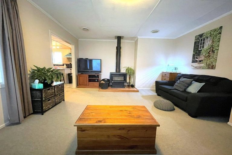 Photo of property in 16 Korimako Place, Tokoroa, 3420