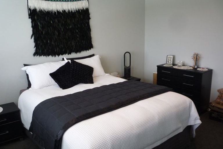 Photo of property in 2 Manuka Street, Papamoa Beach, Papamoa, 3118