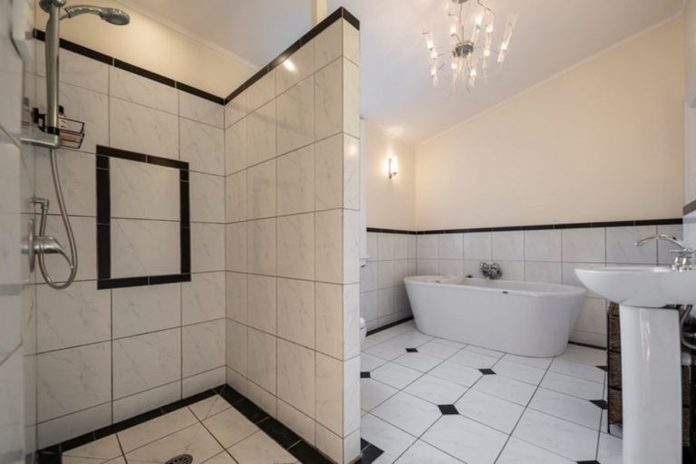 Photo of property in 91a Hall Street, Cambridge, 3434