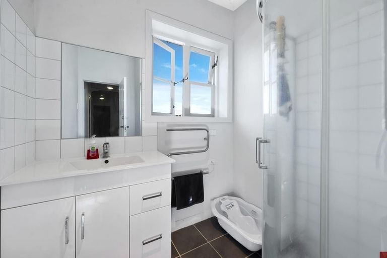 Photo of property in 83 Tirau Street, Putaruru, 3411