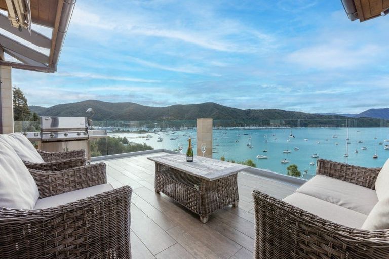 Photo of property in 362b Waikawa Road, Waikawa, Picton, 7220