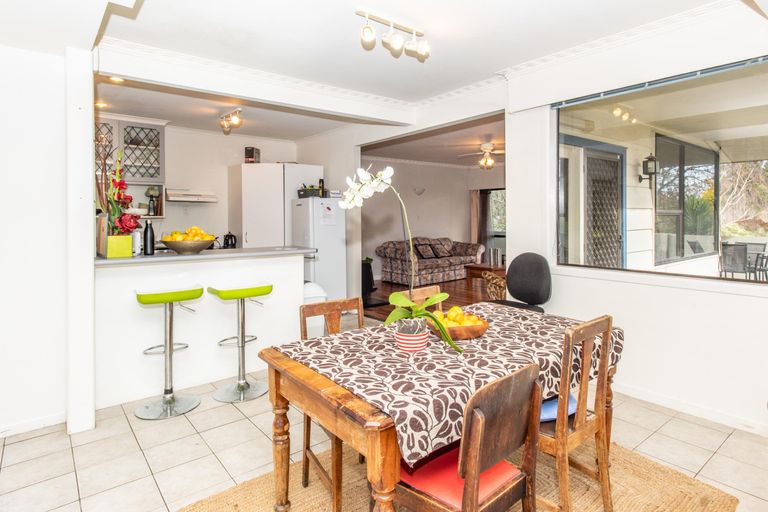 Photo of property in 67 Seddon Crescent, Whataupoko, Gisborne, 4010