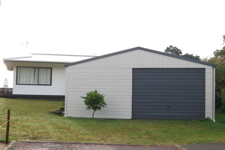 Photo of property in 14 Gallagher Park Lane, Pauanui, Hikuai, 3579