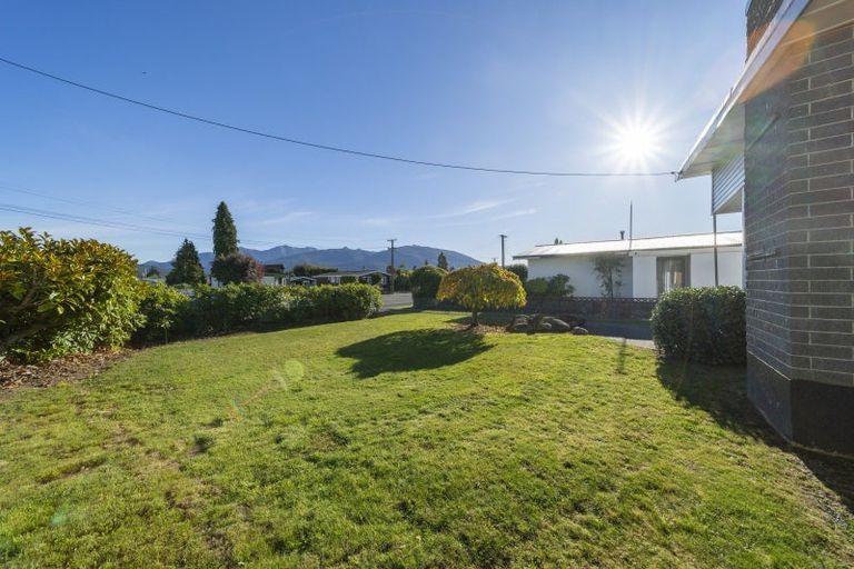 Photo of property in 16 Bligh Street, Te Anau, 9600