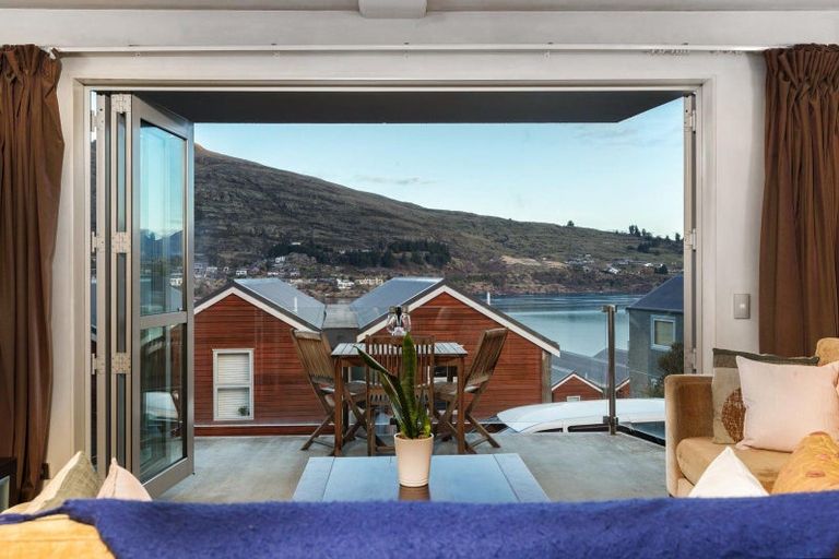Photo of property in Breakfree Alpine Village, 8/643 Frankton Road, Queenstown, 9300