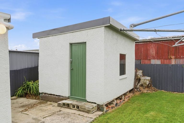 Photo of property in 17 Burns Street, South Dunedin, Dunedin, 9012