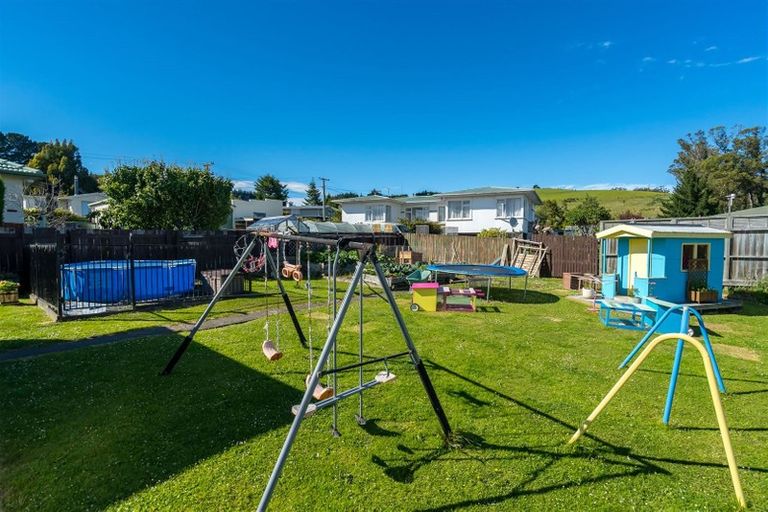 Photo of property in 33 Koremata Street, Green Island, Dunedin, 9018