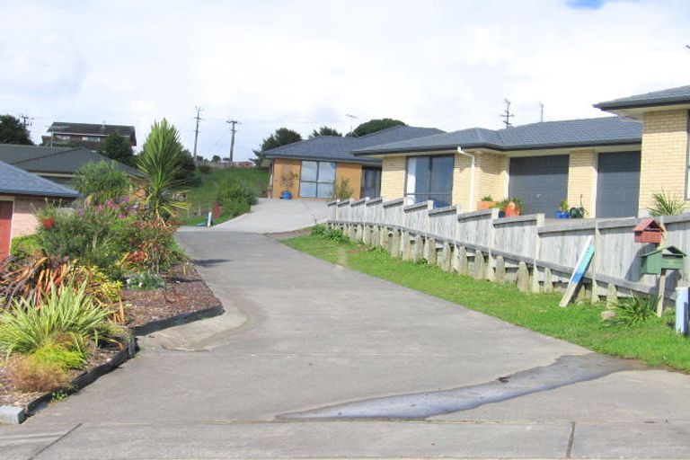 Photo of property in 11 Rakau Views, Orewa, 0931