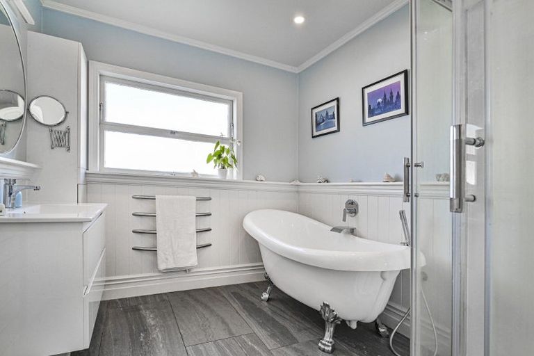 Photo of property in 2/918 Nelson Street North, Mahora, Hastings, 4120