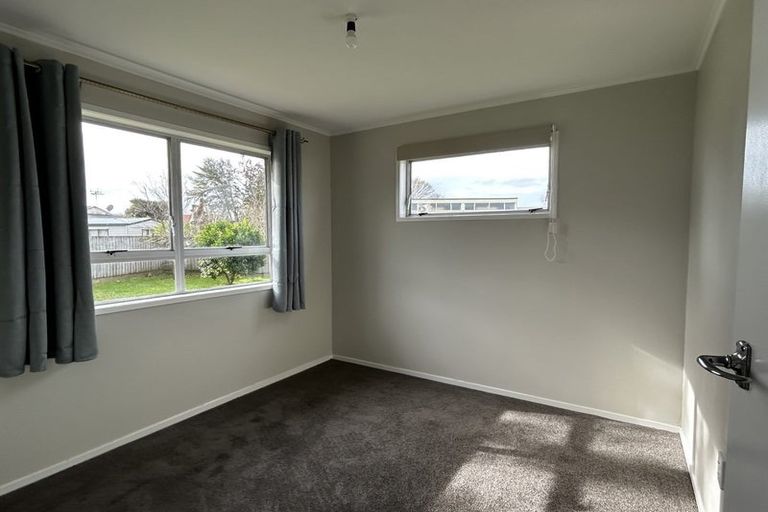 Photo of property in 8 Clancy Place, Nawton, Hamilton, 3200