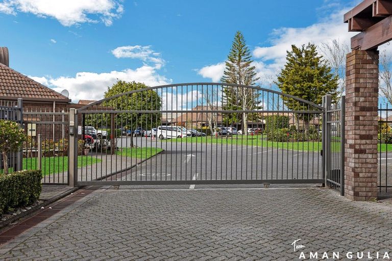 Photo of property in 327cc Hobsonville Road, Hobsonville, Auckland, 0618