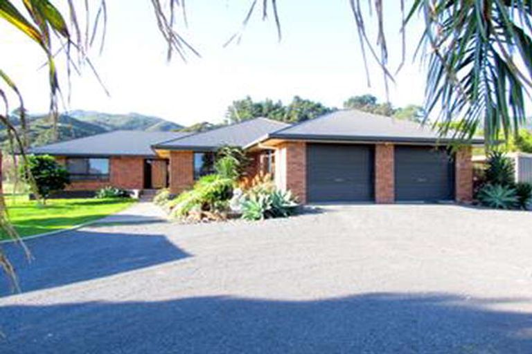Photo of property in 87 Whangapoua Sh25 Road, Coromandel, 3506