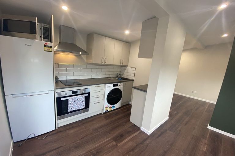 Photo of property in 175 Melbourne Road, Island Bay, Wellington, 6023