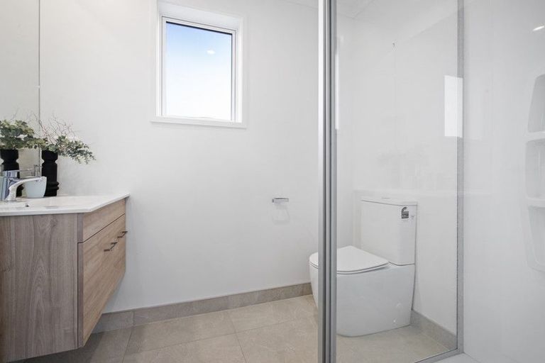 Photo of property in 45b Landscape Road, Pukekohe, 2120