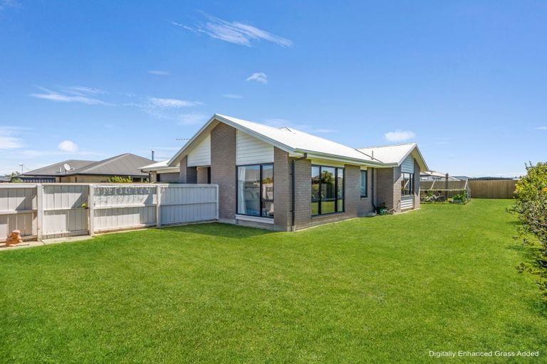 Photo of property in 41 Koura Drive, Rangiora, 7400