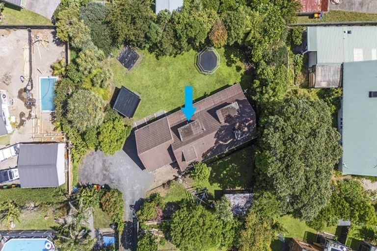 Photo of property in 1138 South Road, Oakura, 4314