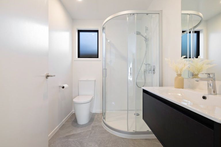 Photo of property in 91 Drysdale Road, Jacks Point, 9371