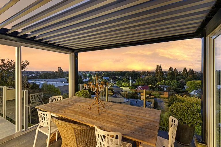 Photo of property in 39 Overdale Drive, Cashmere, Christchurch, 8022