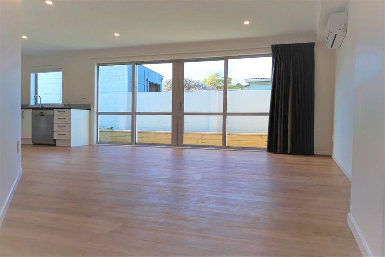 Photo of property in 5/87 Victoria Street, Alicetown, Lower Hutt, 5010