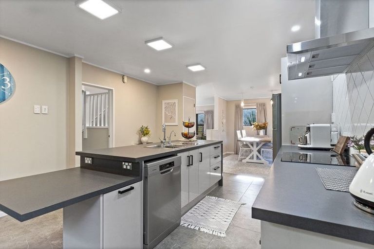 Photo of property in 24 Titoki Street, Lansdowne, Masterton, 5810