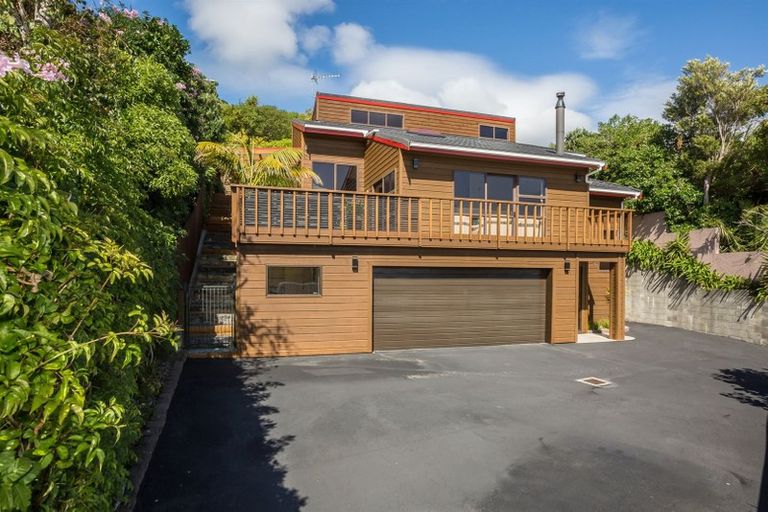 Photo of property in 30 Brora Crescent, Papakowhai, Porirua, 5024
