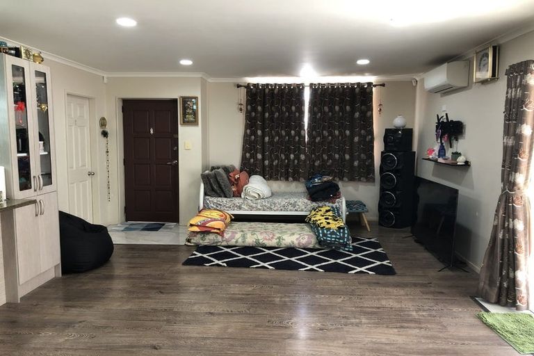 Photo of property in 138b Settlement Road, Papakura, 2110