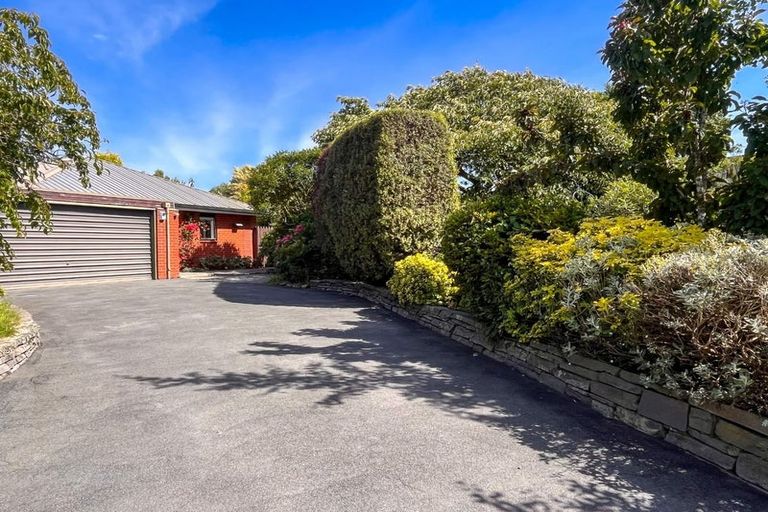 Photo of property in 9 Ilkley Place, Ilam, Christchurch, 8041