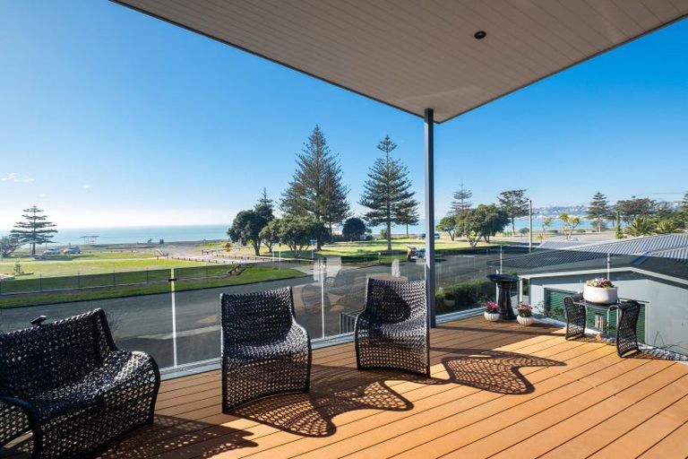 Photo of property in 17 Ferguson Avenue, Westshore, Napier, 4110