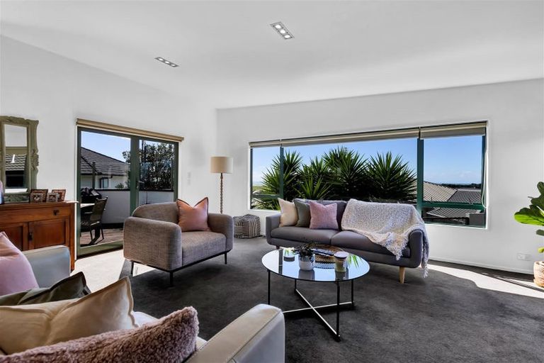 Photo of property in 93 Parklands Avenue, Bell Block, New Plymouth, 4312