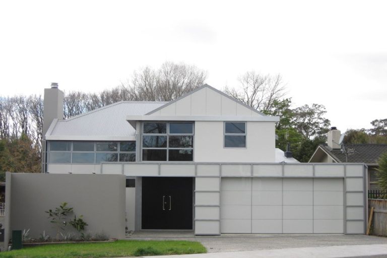 Photo of property in 19 Mchardy Street, Havelock North, 4130