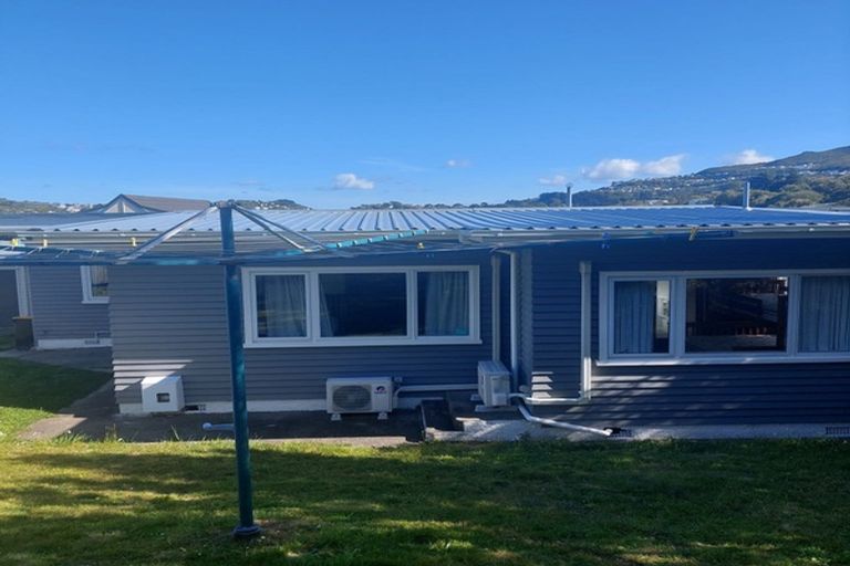 Photo of property in 29 Ironside Road, Johnsonville, Wellington, 6037