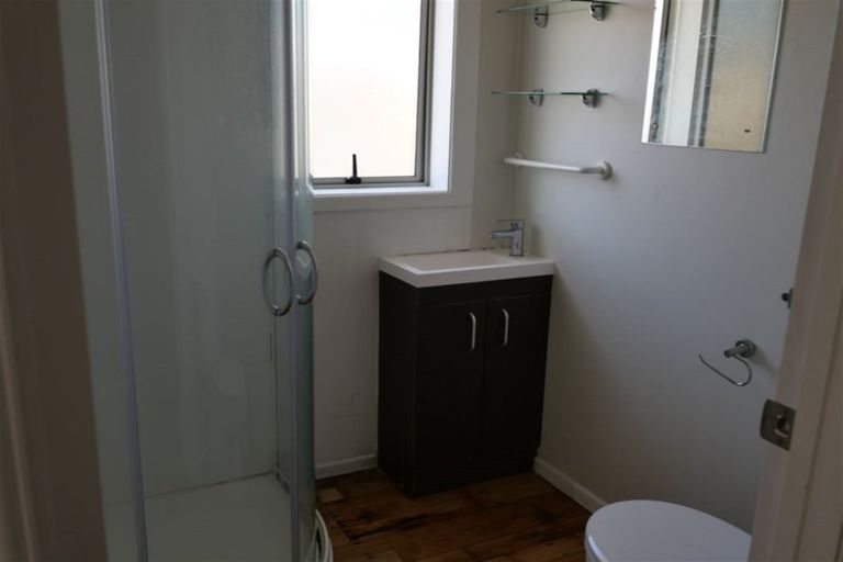 Photo of property in 16 Tuakau Road, Pukekohe, 2120