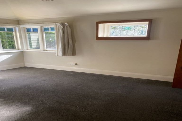 Photo of property in 122 Old Farm Road, Hamilton East, Hamilton, 3216