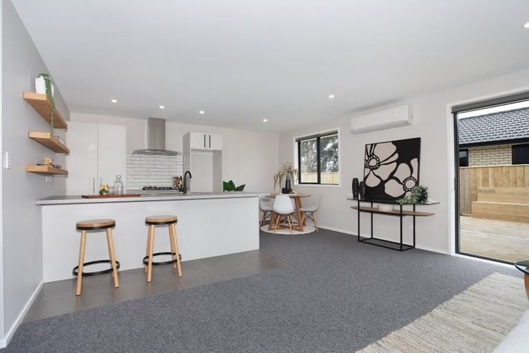 Photo of property in 18 Oldfield Lane, Marton, 4710