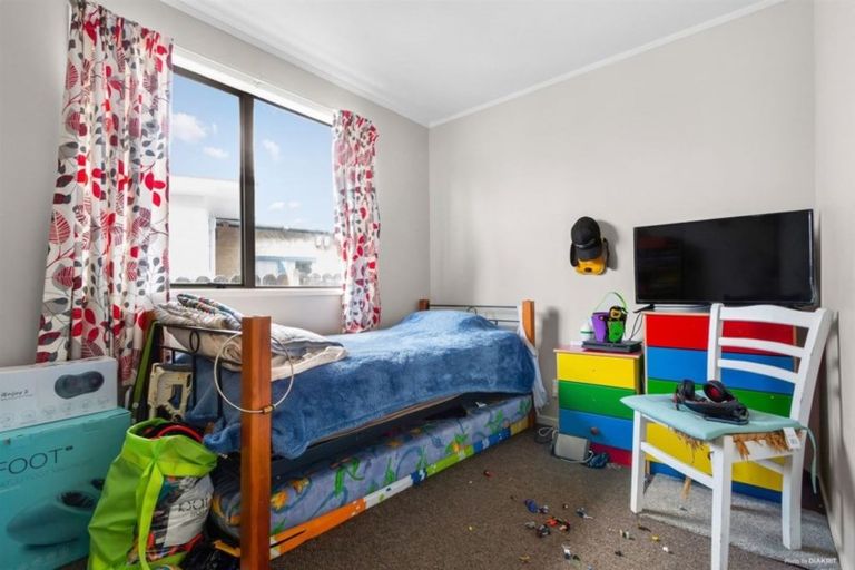 Photo of property in 13 Poutini Place, Manurewa, Auckland, 2102