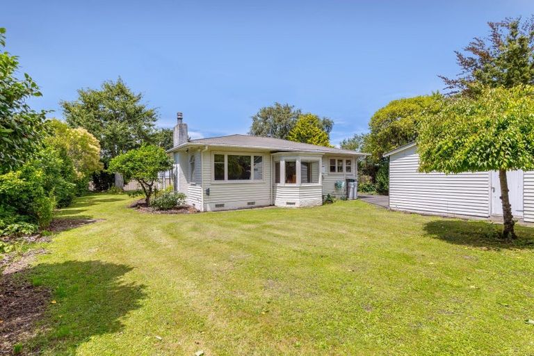 Photo of property in 40 Reading Street, Greytown, 5712