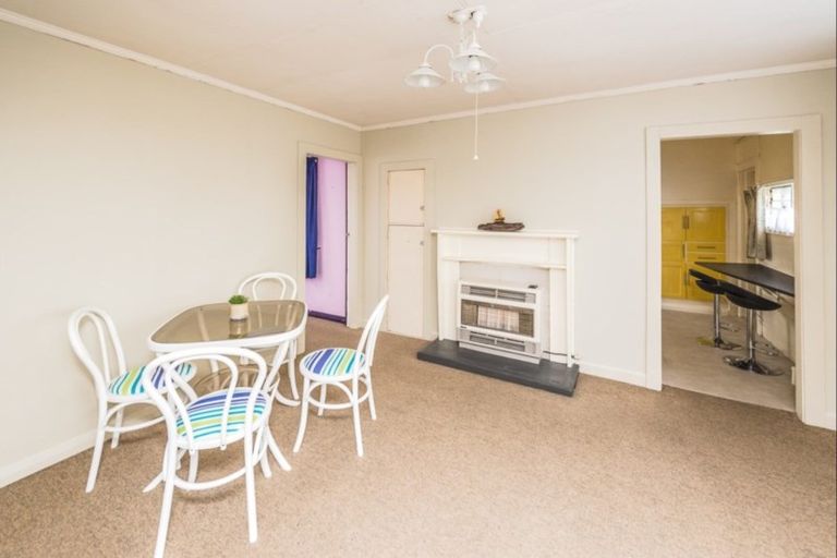 Photo of property in 6 Seafront Road, Castlecliff, Whanganui, 4501